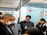بازدید وزیر بهداشت از غرفه 