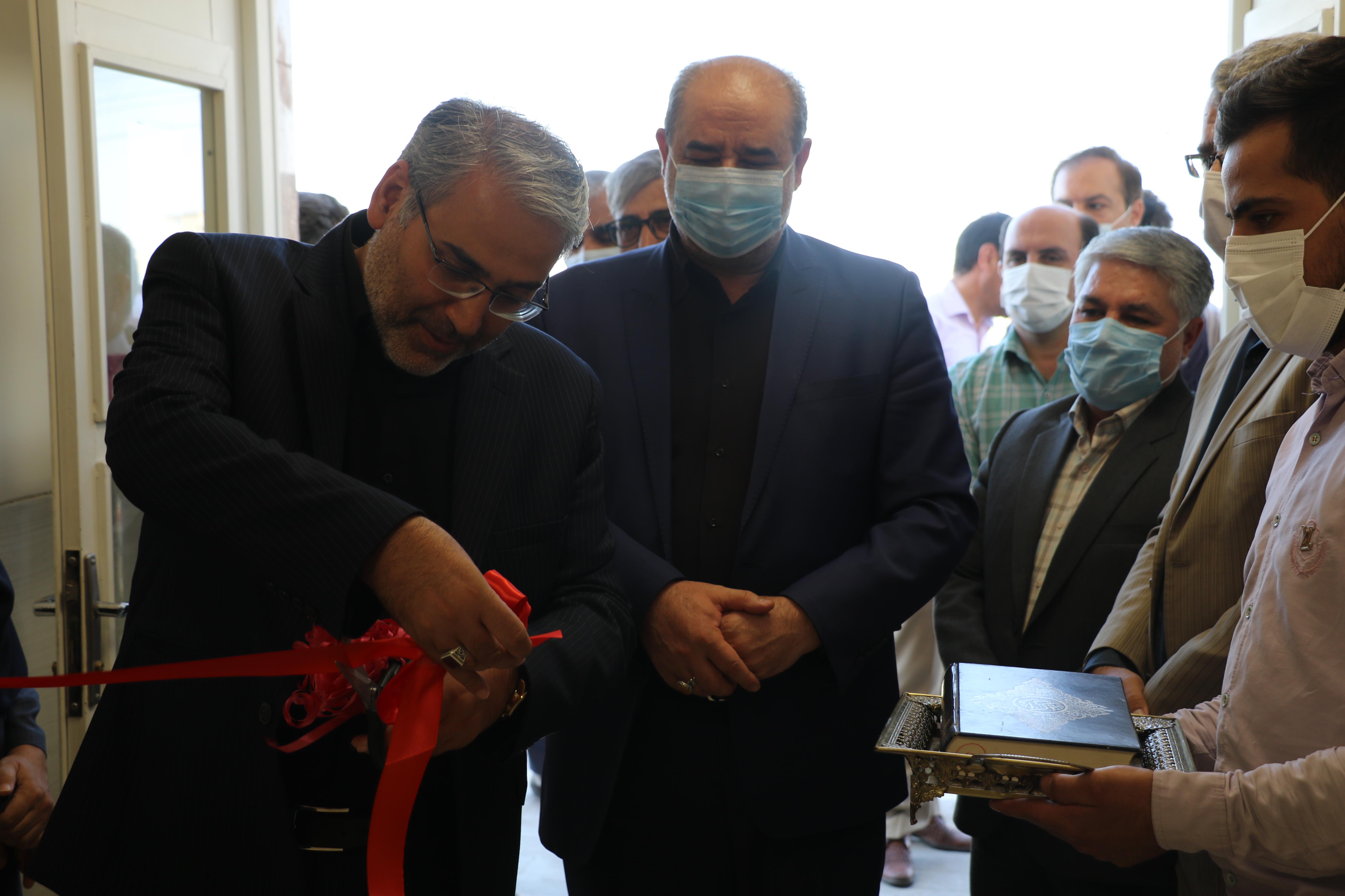 معاون استاندار و فرماندار شهرستان ویژه مراغه به همراه رئیس دانشکده از مراکز جامع سلامت بازدید کرد