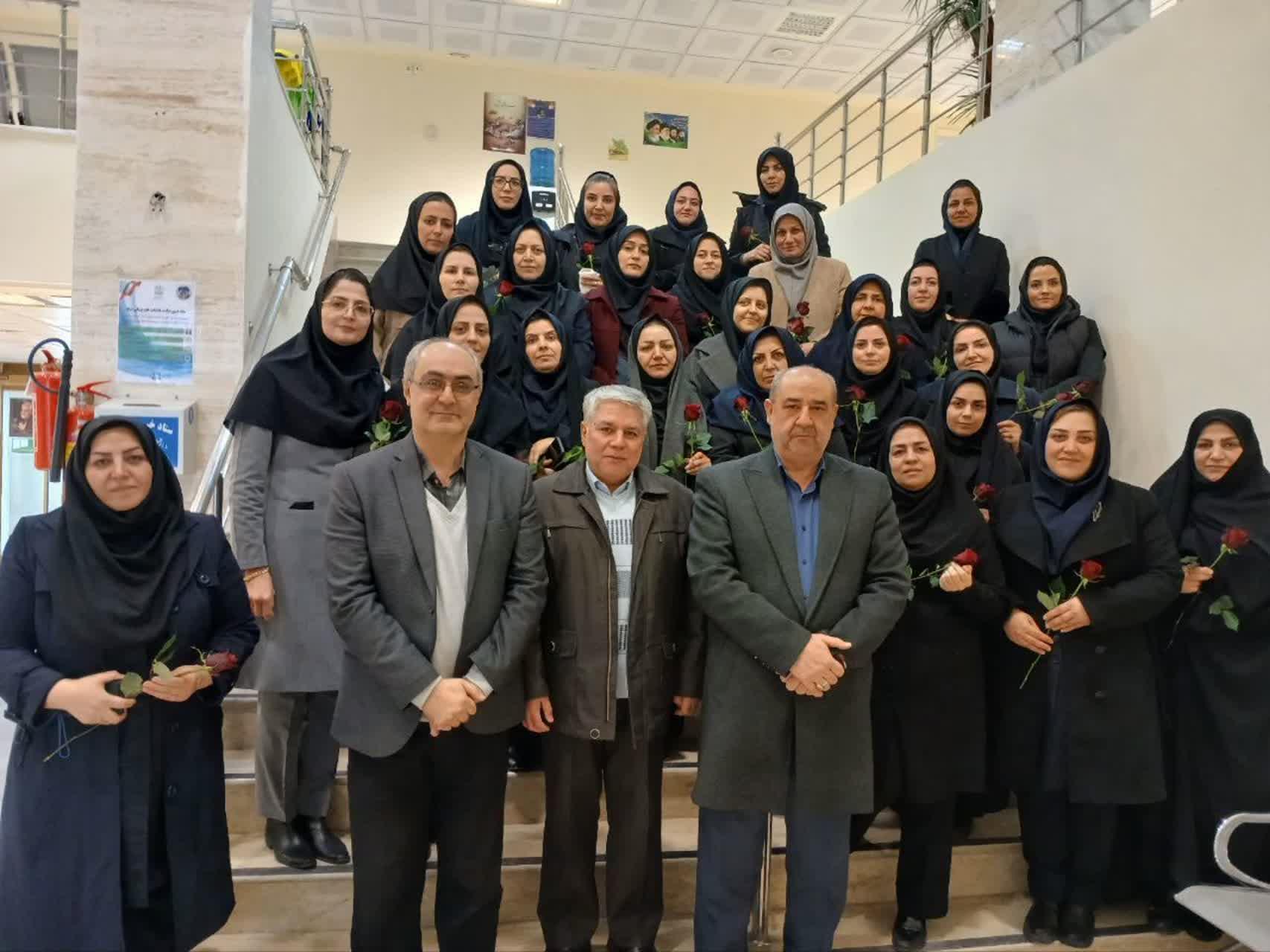 برگزاری بازدید مشترک و نشست هماهنگی کارشناسان اداره نظارت بر مواد خوراکی، آشامیدنی و بهداشتی مدیریت غذا و دارو و مدیر کل غله و خدمات بازرگانی استان از کارخانه های آرد شهرستان مراغه